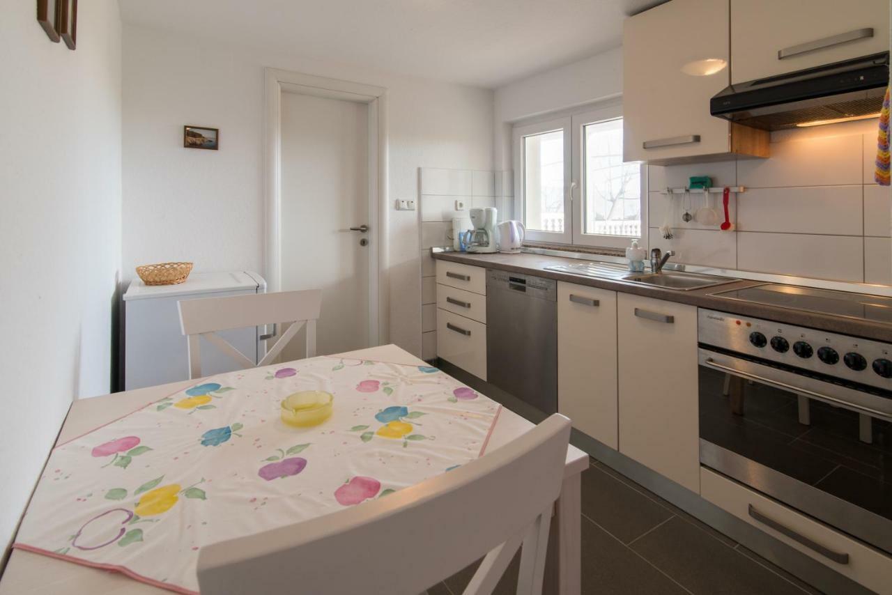 Apartments Oleander Кърк Екстериор снимка