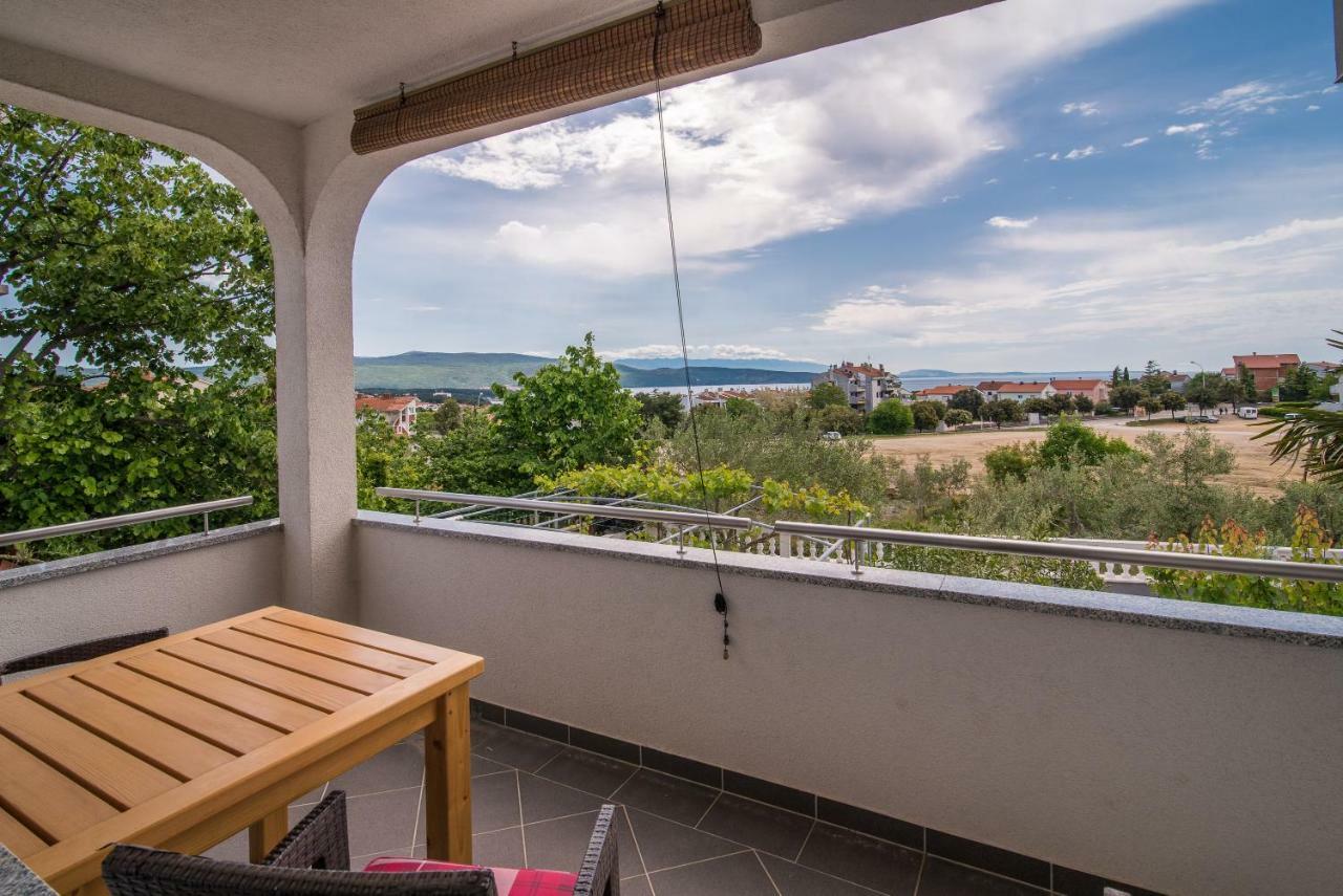 Apartments Oleander Кърк Екстериор снимка