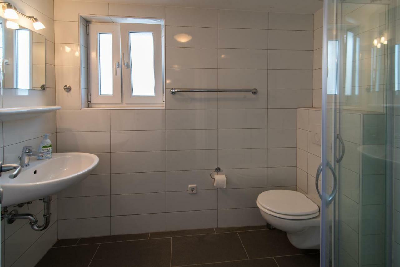 Apartments Oleander Кърк Екстериор снимка